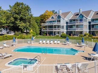 4144 Ridge Rd Unit 1, Stevensville, MI 49127