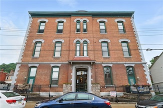 120 S 15th St Unit 301, Pittsburgh, PA 15203
