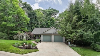 3009 E Stone Ledge Blvd, Huntington, IN 46750