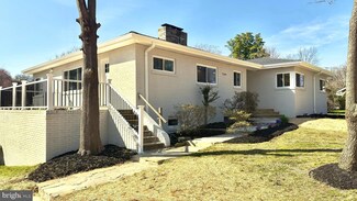 7217 Popkins Farm Rd, Alexandria, VA 22306