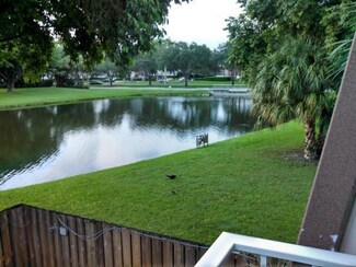 585 Green Springs Place, West Palm Beach, FL 33409