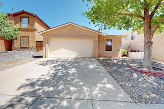 10409 Red Robin Rd SW, Albuquerque, NM 87121