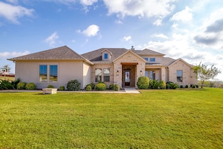 7732 Laura Lake Ln, Fort Worth, TX 76126