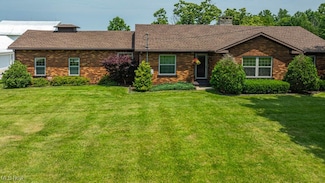 14236 W Akron-Canfield Rd, Berlin Center, OH 44401