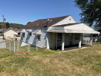 815 Pine St, Kenova, WV 25530