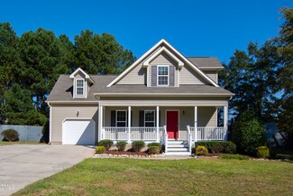 18 Oxfordshire Dr, Fuquay Varina, NC 27526