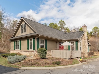 47 Craggy Vista Dr, Swannanoa, NC 28778