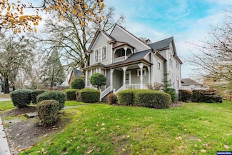 1395 High St SE, Salem, OR 97302
