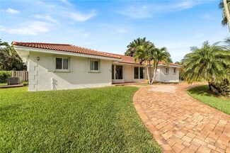 701 W Tropical Way, Plantation, FL 33317