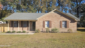 113 E Catawba Rd, Greenville, NC 27834