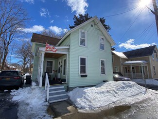 5 Juvet St, Glens Falls, NY 12801