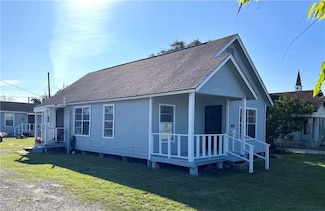 416 & 420 E Avenue F, Robstown, TX 78380