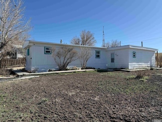 211 Jefferson St, Hanna, WY 82327
