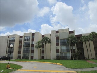 9411 SW 4th St Unit 408, Miami, FL 33174
