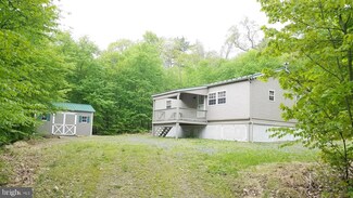 15 Upper Bald Eagle Ln, McClure, PA 17841