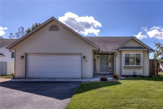 3711 Sundet Rd, Eau Claire, WI 54703
