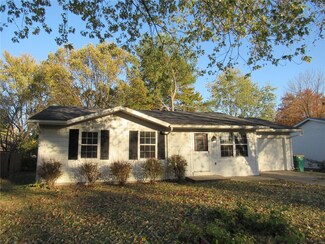 608 Joseph Dr, Mascoutah, IL 62258