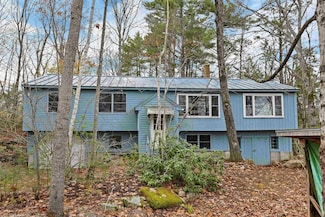 154 Mountain Rd, Deerfield, NH 03037