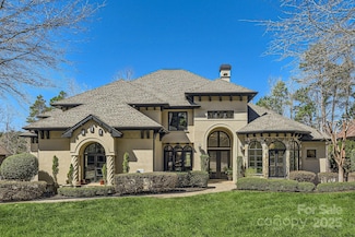 16744 Ashton Oaks Dr, Charlotte, NC 28278