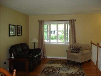37 Chandler Dr, Marshfield, MA 02050