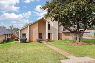 803 Kingsbury Ct, Longview, TX 75604