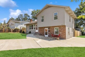 8617 W 92nd St, Overland Park, KS 66212