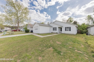 3002 E Windgate Ct, Jacksonville, NC 28546