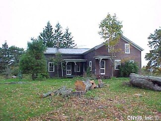 417 Manwaring Rd, Pulaski, NY 13142