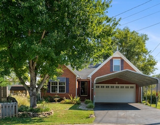 1611 Annie Ln, Columbia, TN 38401