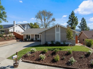 28434 Alder Peak Ave, Canyon Country, CA 91387