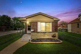 457 E 91st St, Chicago, IL 60619