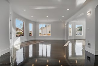 60 Monmouth Dr, Deal, NJ 07723