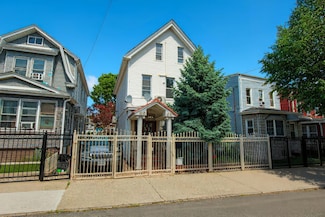8063 87th Rd, Woodhaven, NY 11421