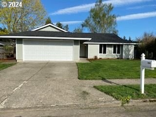 2320 SE Hudson Ct, Troutdale, OR 97060