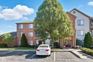 8901 Hunters Creek Dr Unit 309, Indianapolis, IN 46227