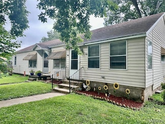 206 E Cedar St, Bertrand, MO 63823
