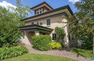 2426 E Superior St, Duluth, MN 55812
