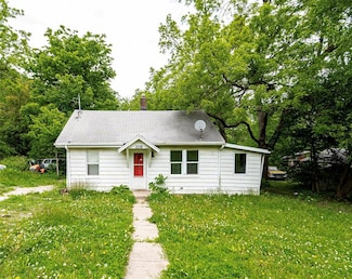 3518 Easton Blvd, Des Moines, IA 50317
