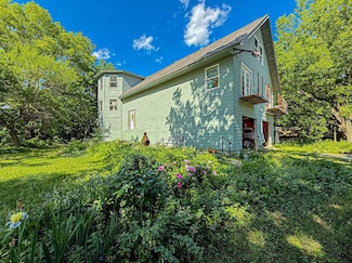 112 S Maple St, Peabody, KS 66866