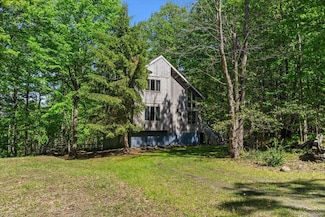 103 Mountainside Dr, Gouldsboro, PA 18424