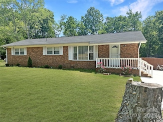 1121 Rembrandt Dr SW, Concord, NC 28027