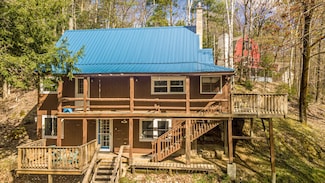 293 Thompson Rd, North Conway, NH 03860