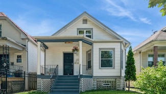 4931 W Montana St, Chicago, IL 60639