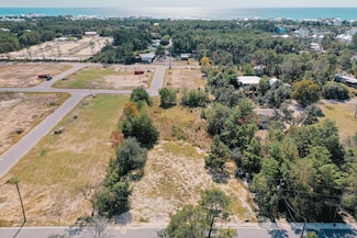 326 E Pinewood Ln, Inlet Beach, FL 32461