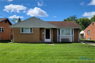 2315 Ann Dr, Toledo, OH 43613
