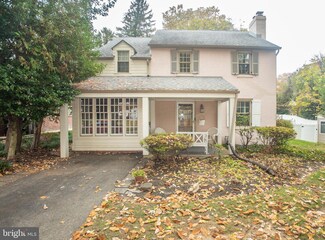 55 W Salisbury Dr, Wilmington, DE 19809