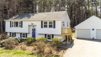 16 Masquah Dr, Litchfield, NH 03052