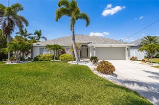 2805 NW 4th St, Cape Coral, FL 33993