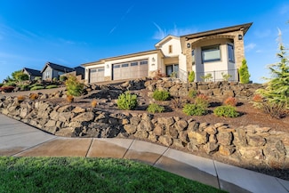 3656 Camina Dr, Medford, OR 97504