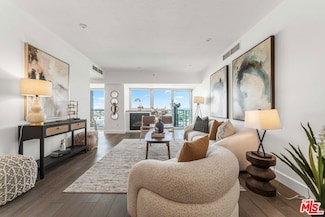 13600 Marina Pointe Dr Unit 1904, Marina Del Rey, CA 90292